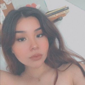 Meet your Posher, Emely